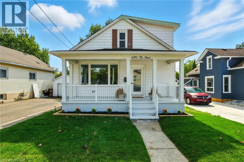 6294 Ker St, Niagara Falls, ON L2G 1X8