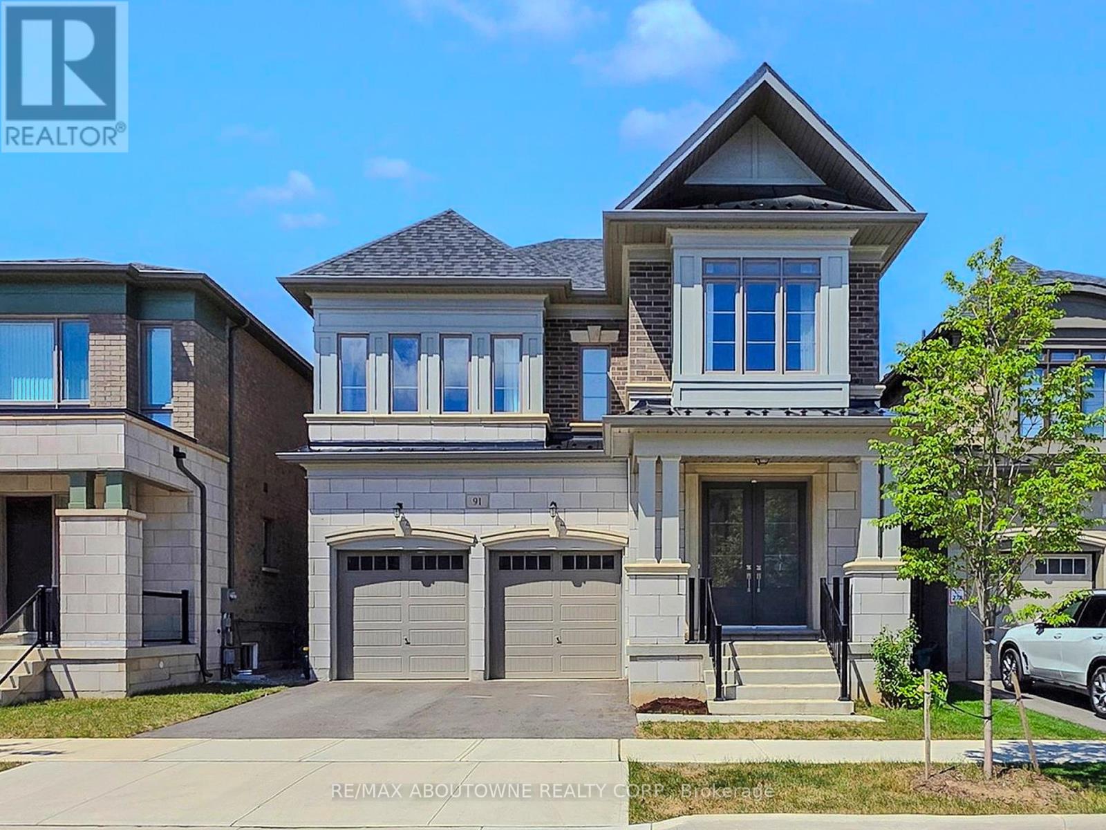 91 Hallaran Rd, Oakville, ON L6H 0Z9