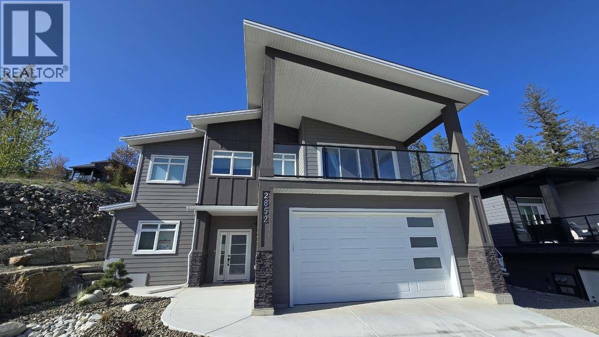 2852 Canyon Crest Dr, West Kelowna, BC V4T 3A6