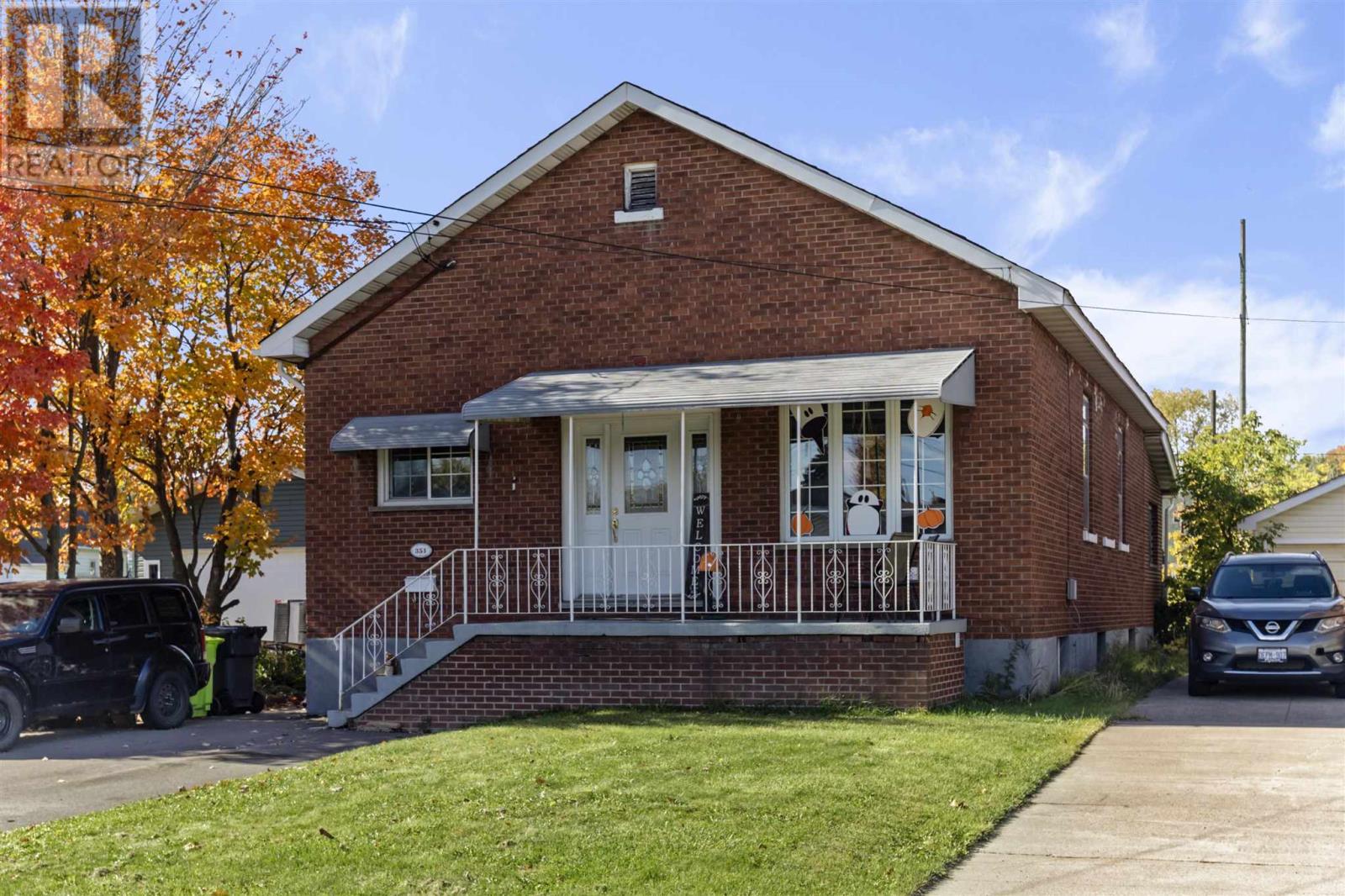 351 Franklin St, Sault Ste. Marie, ON P6C 4A9