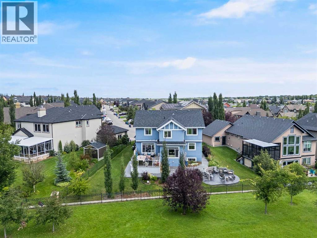 136 Stonemere Close, Chestermere, AB T1X 0C4