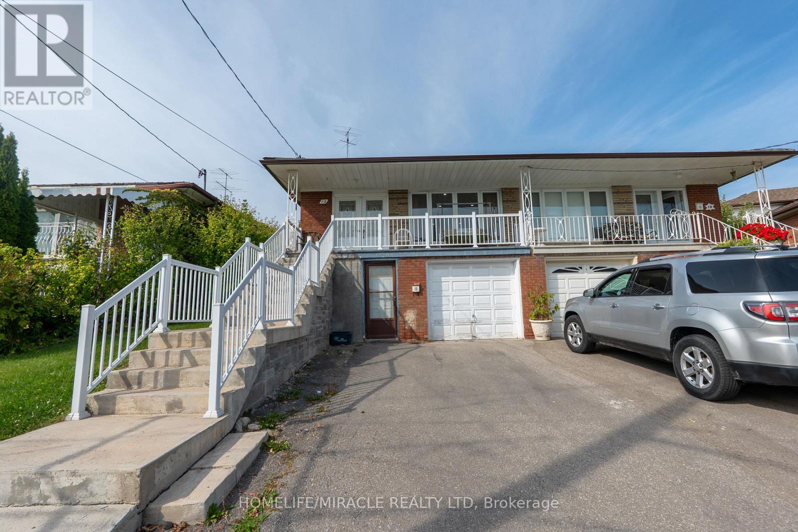 12 Bruback Rd, Toronto, ON M9M 1W7