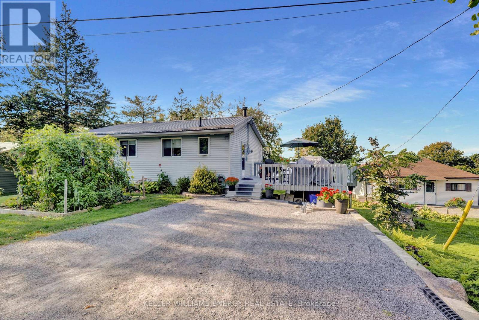 102 Bishop Ln, Prince Edward County Sophiasburg Ward, ON K0K 1A0