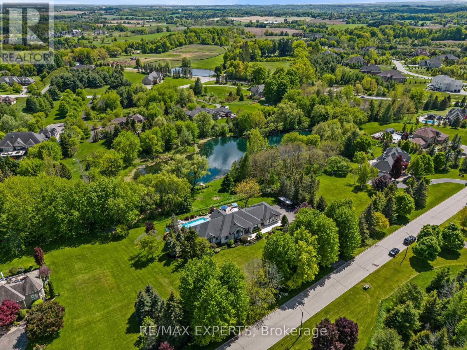 7 Bruno Ridge Dr, Caledon, ON L7E 0B7