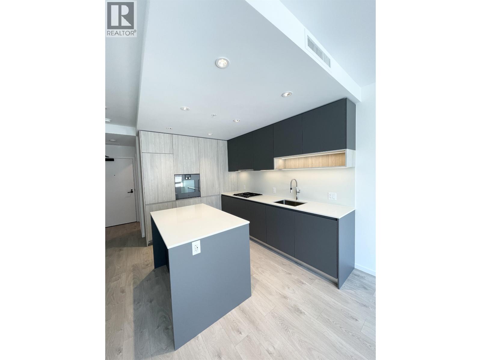 6600 Minoru Boulevard Unit 216, Richmond, BC V6Y 0N3