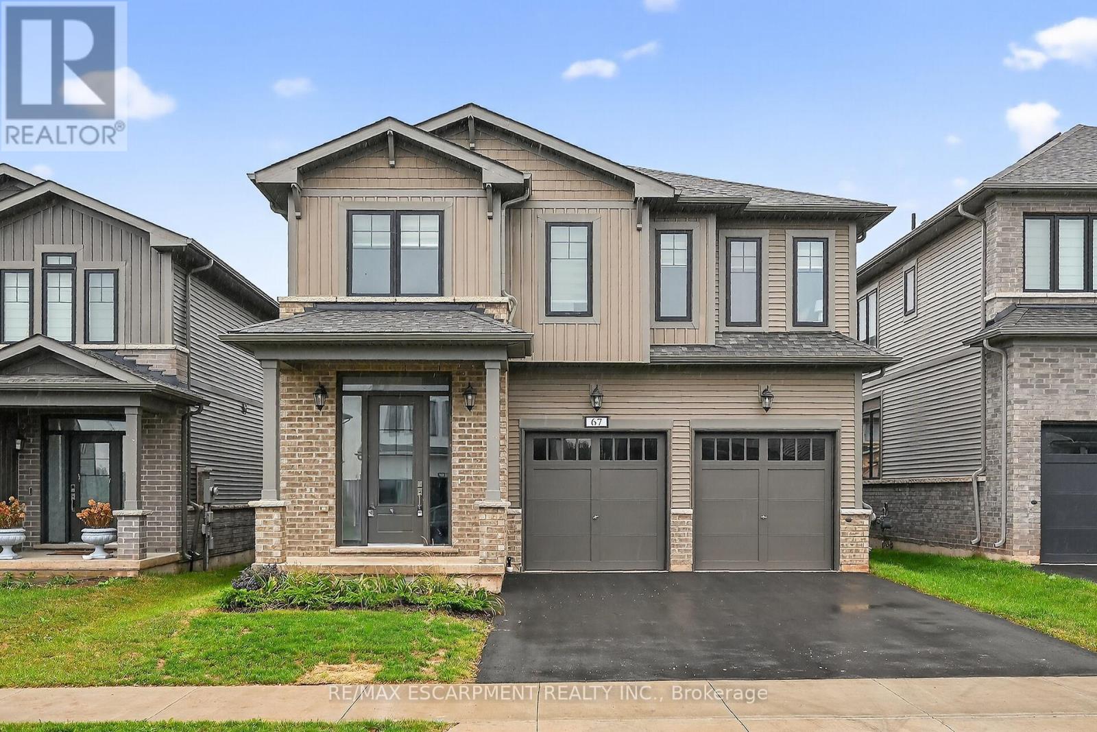 67 Starfire Cres, Hamilton Fruitland, ON L8E 0K8