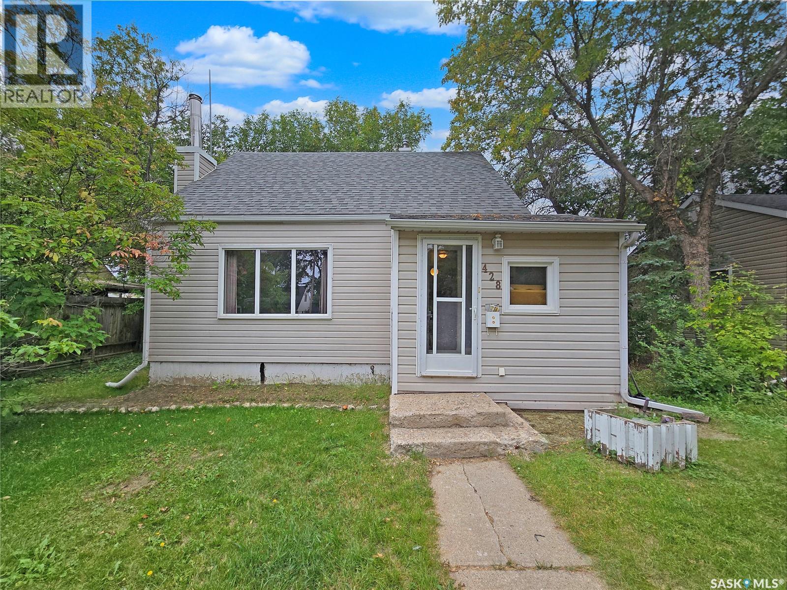 428 7 Avenue Northwest, Swift Current, SK S9H 0Z3