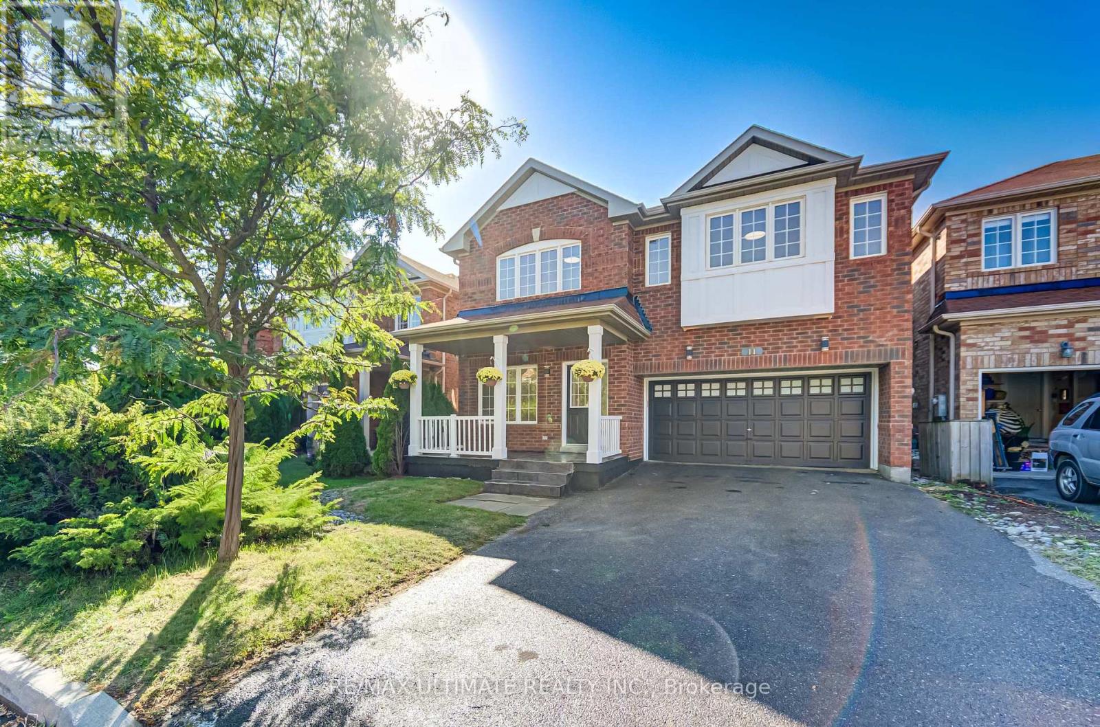 11 Drum St, Whitchurch-Stouffville, ON L4A 0N3