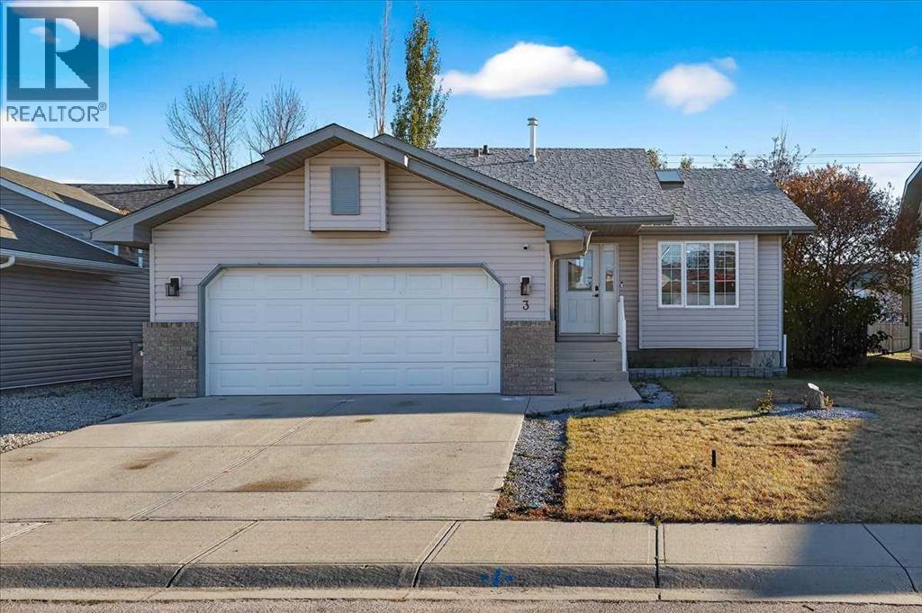 3 Madison Ct, Strathmore, AB T1P 1M5