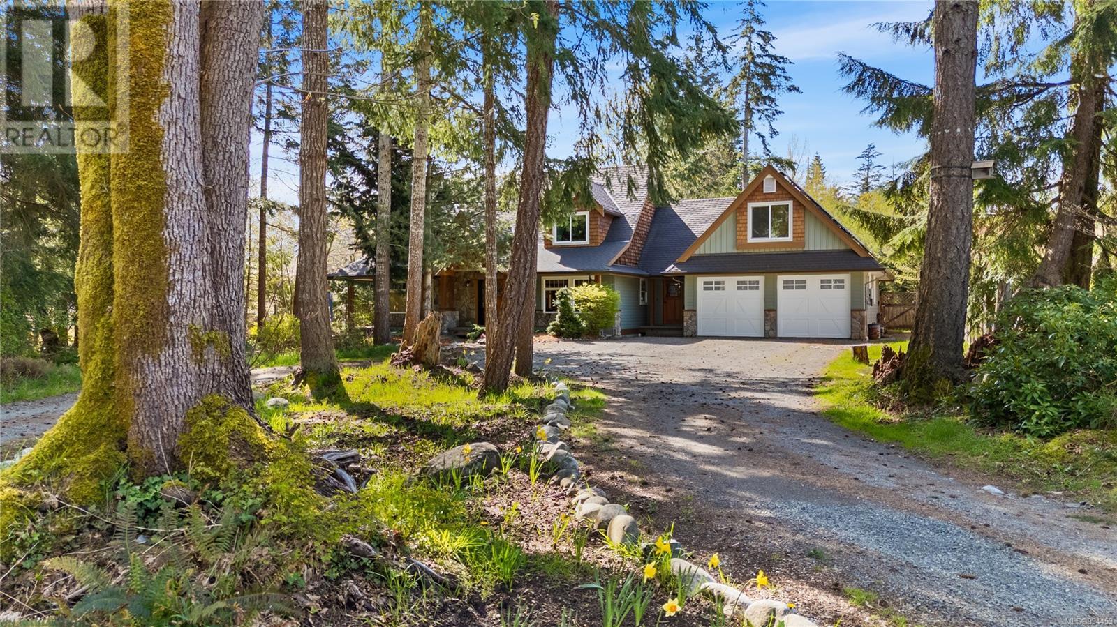 583 Nature Park Dr, Campbell River, BC V9W 7Z9