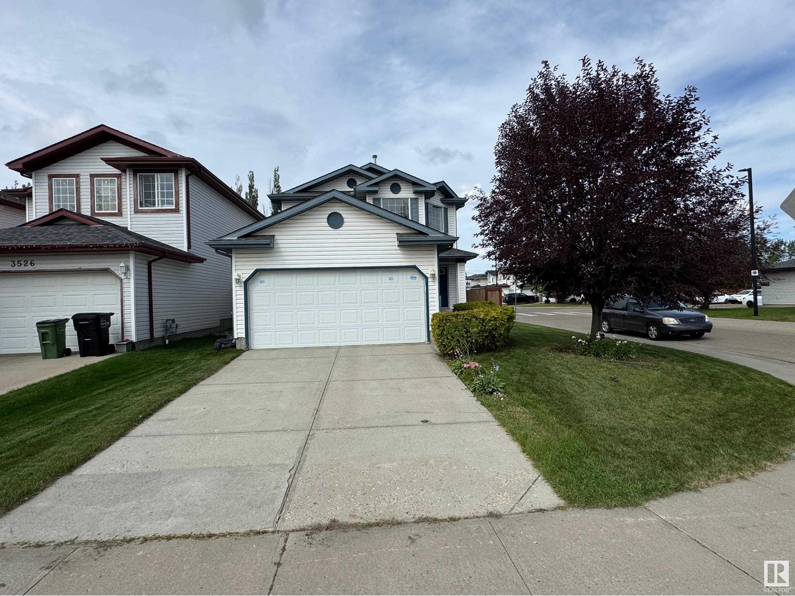 22 St Nw Unit 3528, Edmonton, AB T6L 3E4