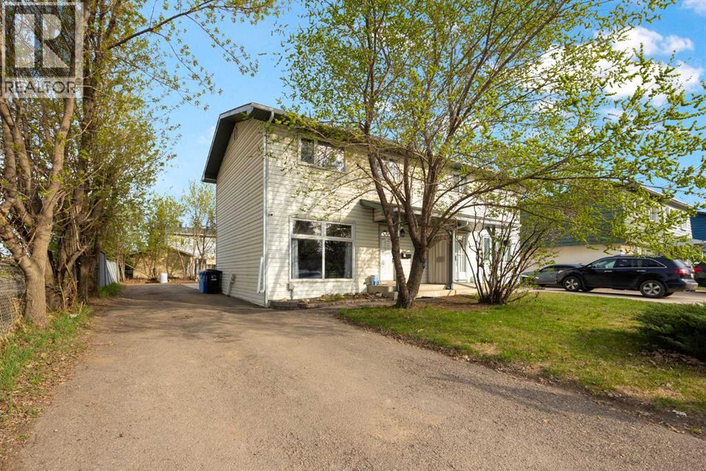 1 Pond Cres, Fort Mcmurray, AB T9H 1N7