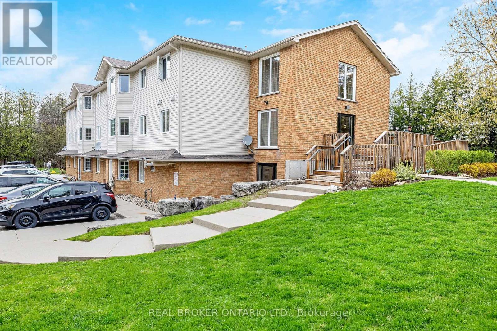 203 264 Alma St, Guelph/Eramosa, ON N0B 2K0