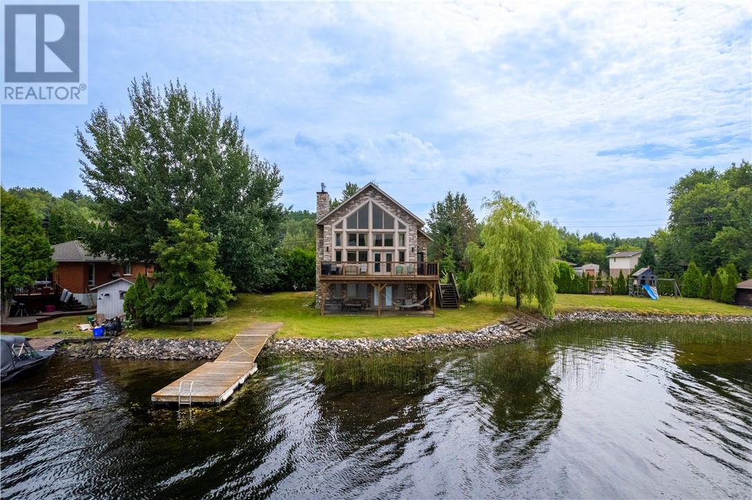 4701 Long Lake Rd, Sudbury, ON P3G 1K5