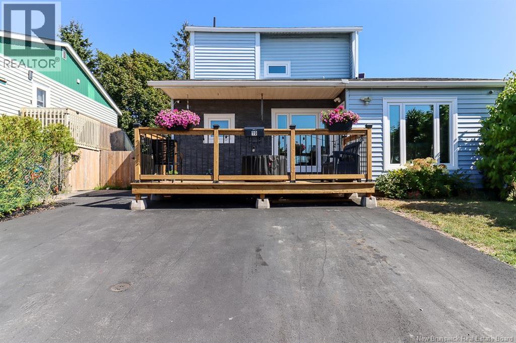 10 Stillview Ct, Saint John, NB E2P 1A6