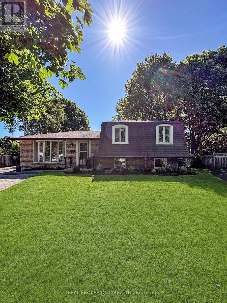 9 Normandy Cir, Norfolk Simcoe, ON N3Y 4J6