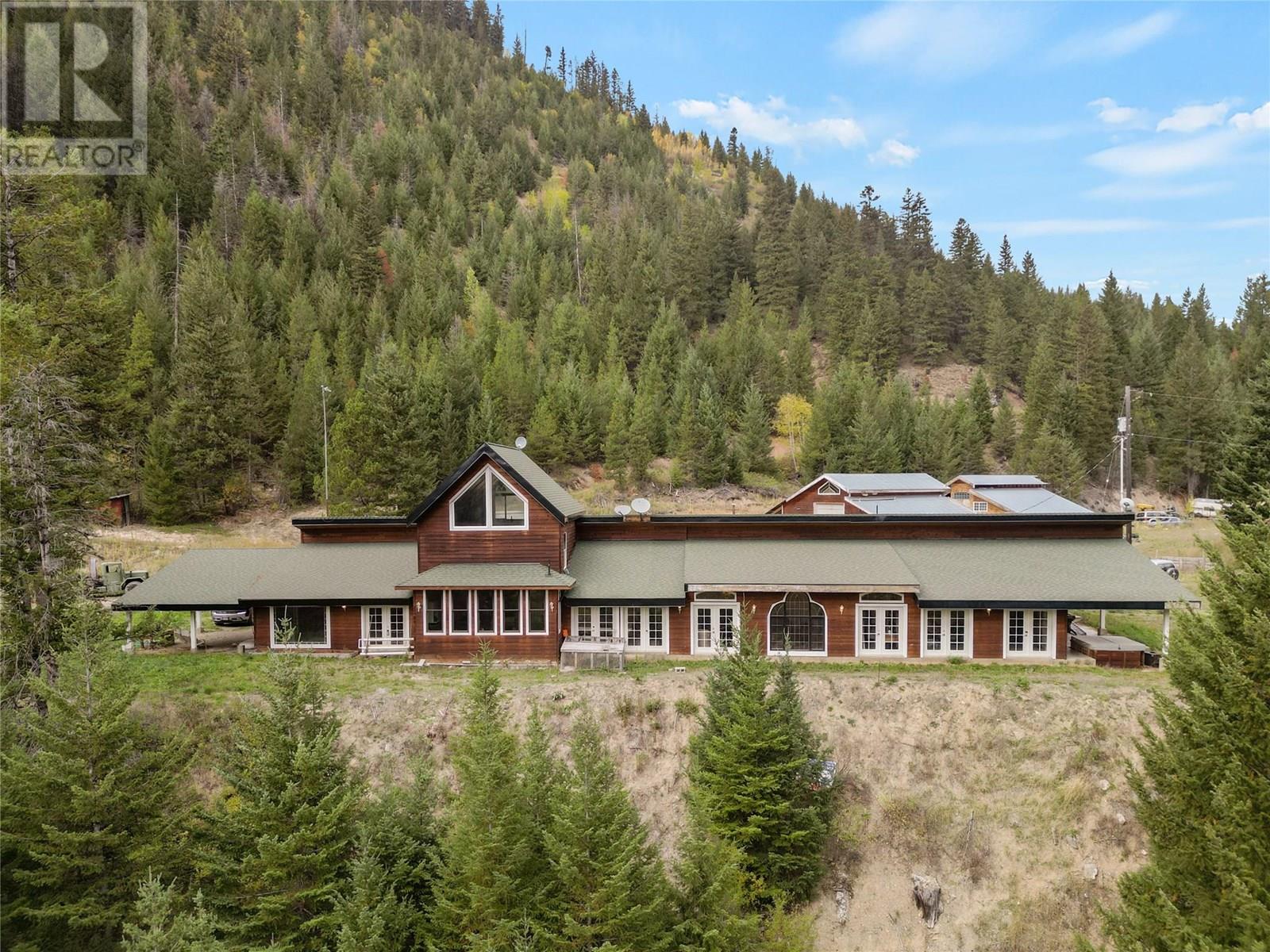 2650 Summers Creek Rd, Princeton, BC V0X 1W0
