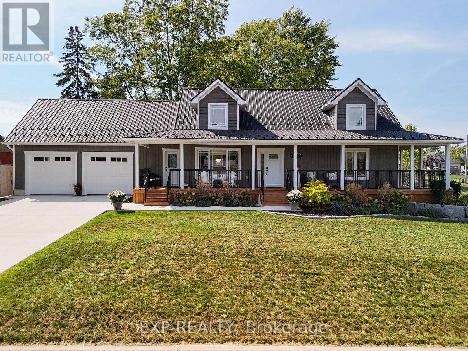 14 William St, Tillsonburg, ON N4G 1L8