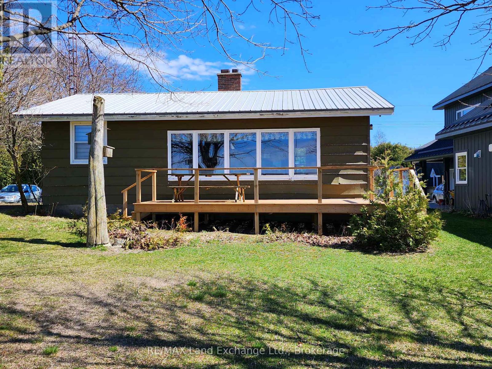 805 Leonard Ct, Huron-Kinloss, ON N0G 2R0
