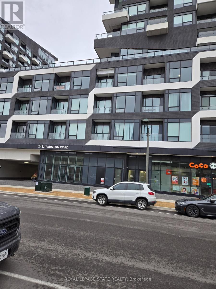 802 2481 Taunton Rd, Oakville, ON L6H 3R7