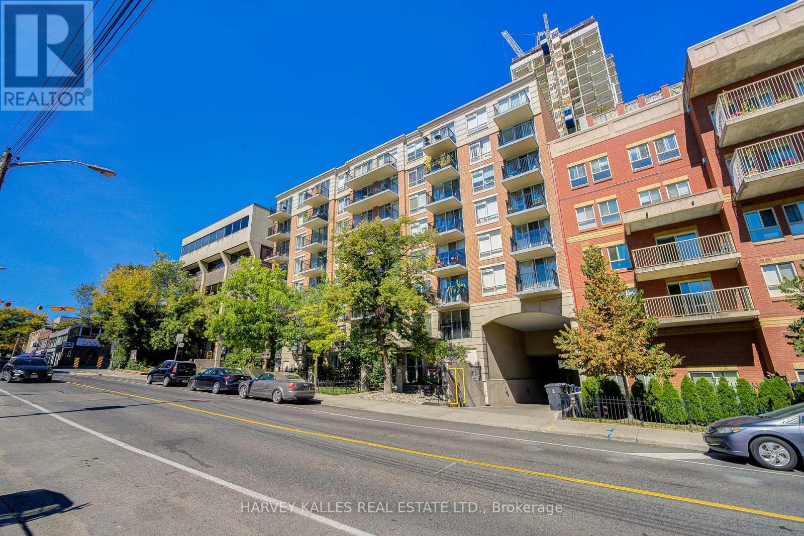 210 260 Merton St, Toronto, ON M4S 3G2