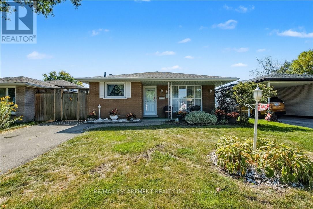 79 Gardiner Dr, Hamilton, ON L9C 4V3