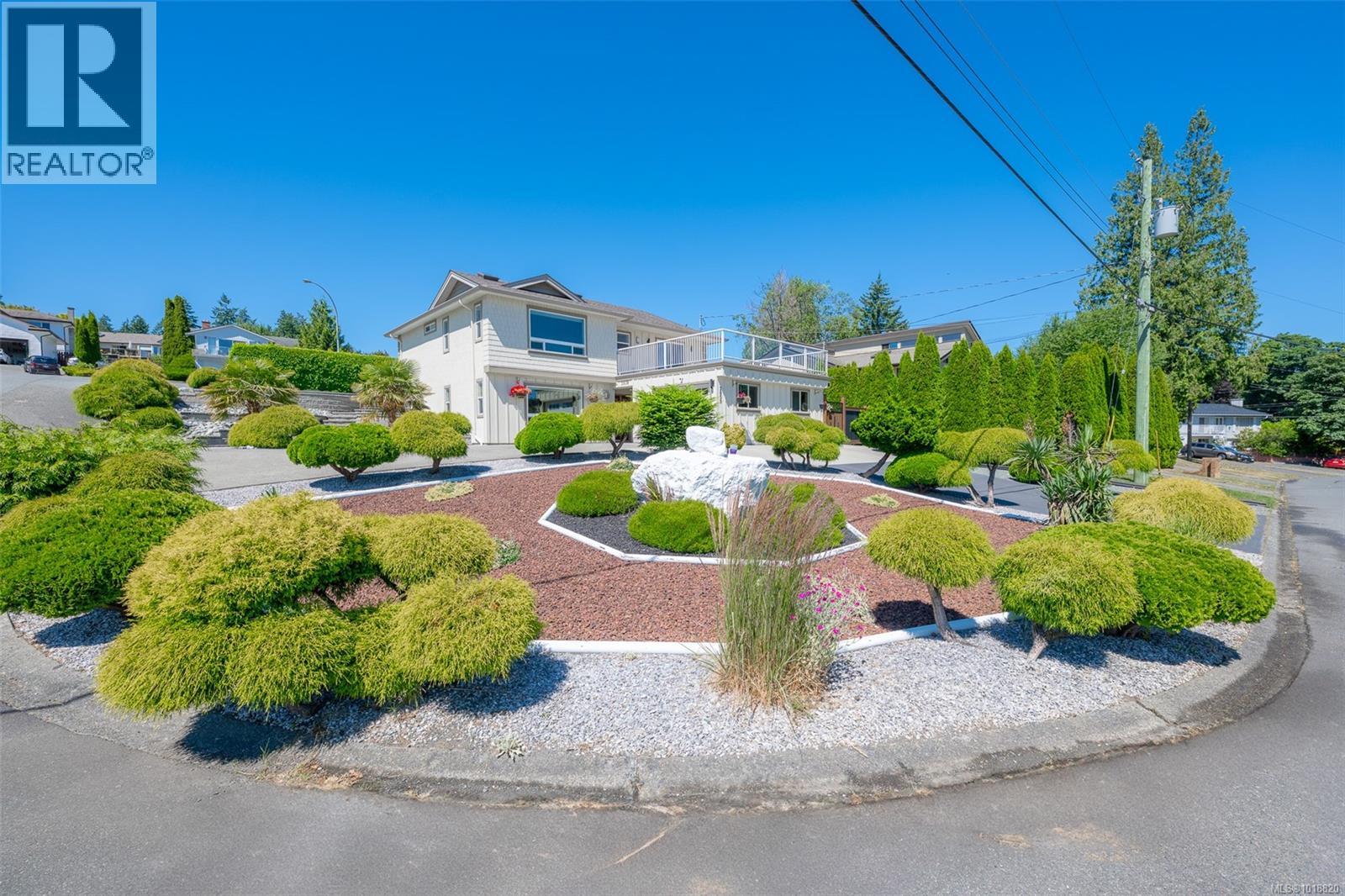 2839 Neyland Rd, Nanaimo, BC V9T 3G2