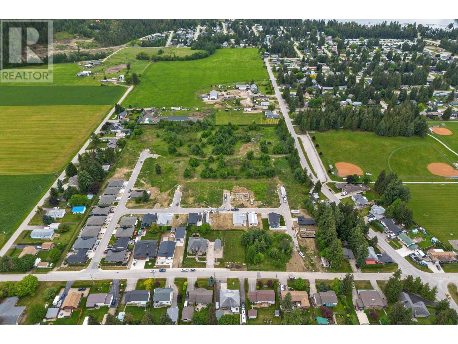 1130 Nootka Row Lot Apt 34 Other, Sicamous, BC V0E 2V0