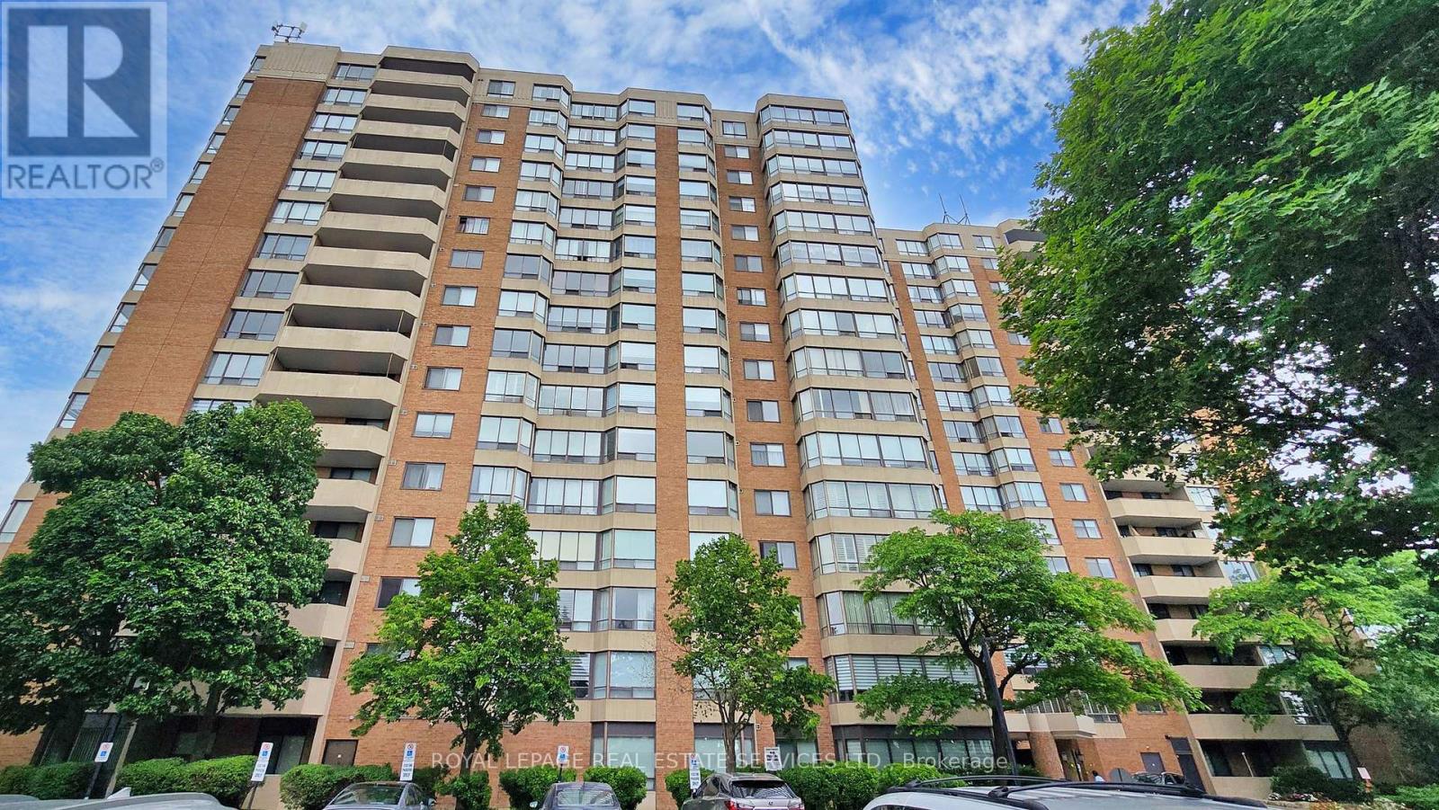 1201 7601 Bathurst St, Vaughan, ON L4J 4H5