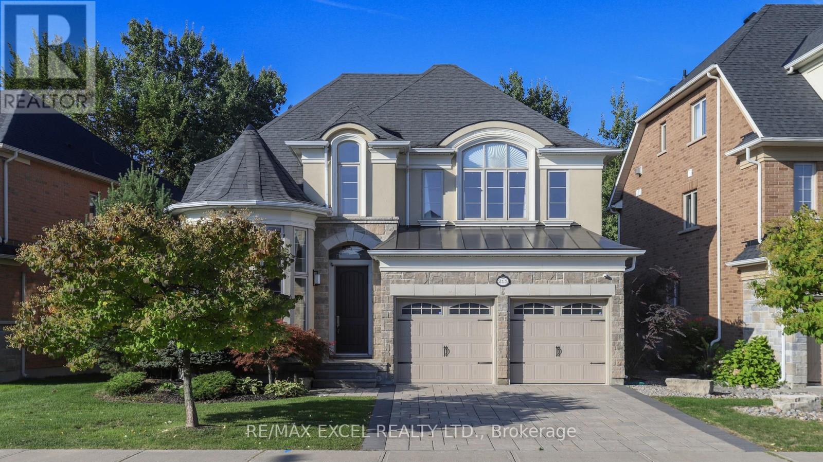 215 Coons Rd, Richmond Hill, ON L4E 4R3