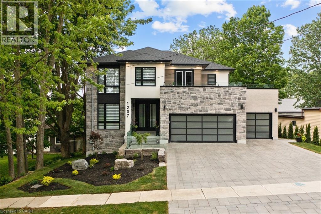 1207 Queen St N, Wilmot, ON N0B 2E0