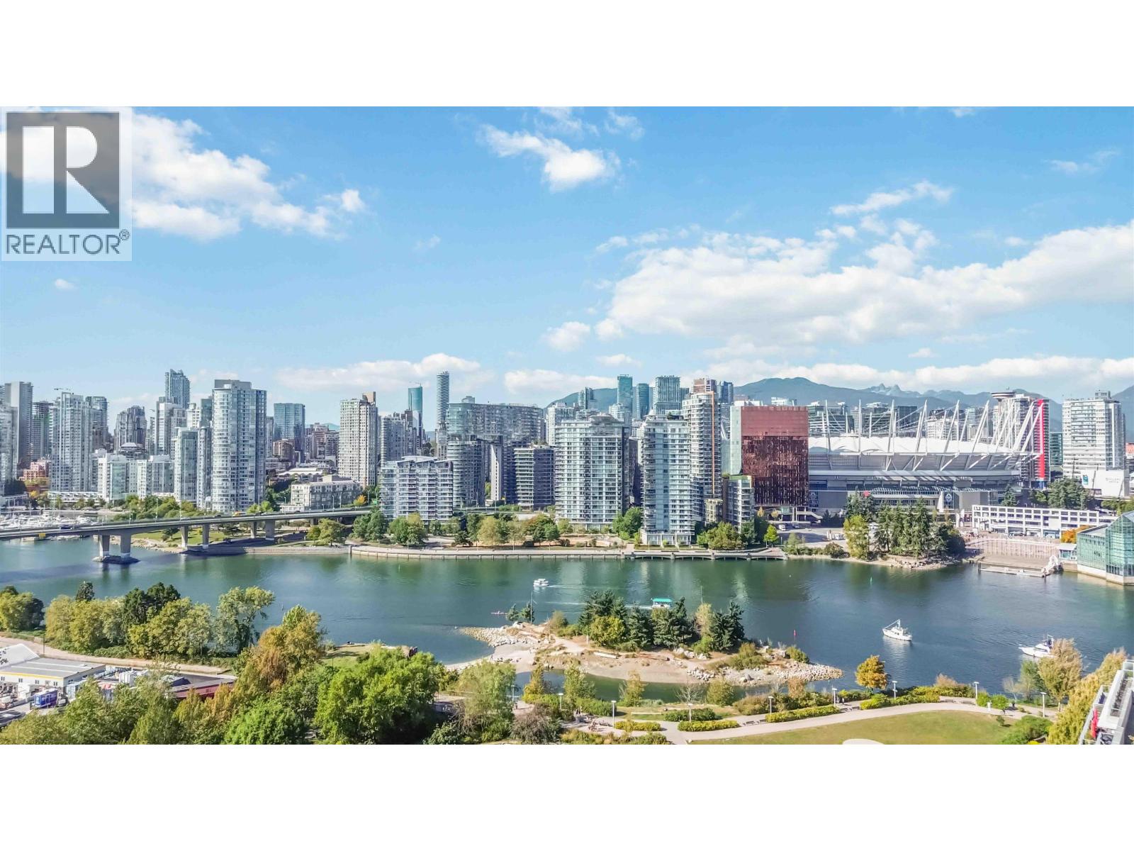 181 W 1st Avenue Unit 1402, Vancouver, BC V5Y 0E3