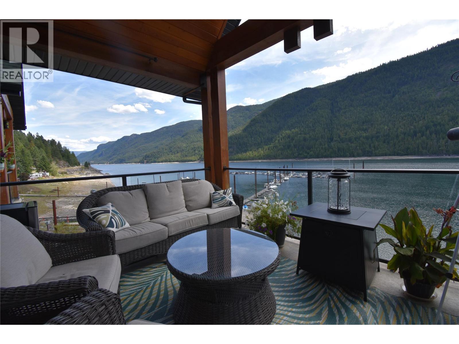 5570 Broadwater Road Unit 314, Castlegar, BC V1N 0A1