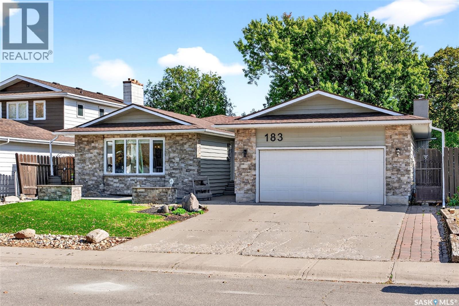 183 Rogers Rd, Regina, SK S4S 6V1