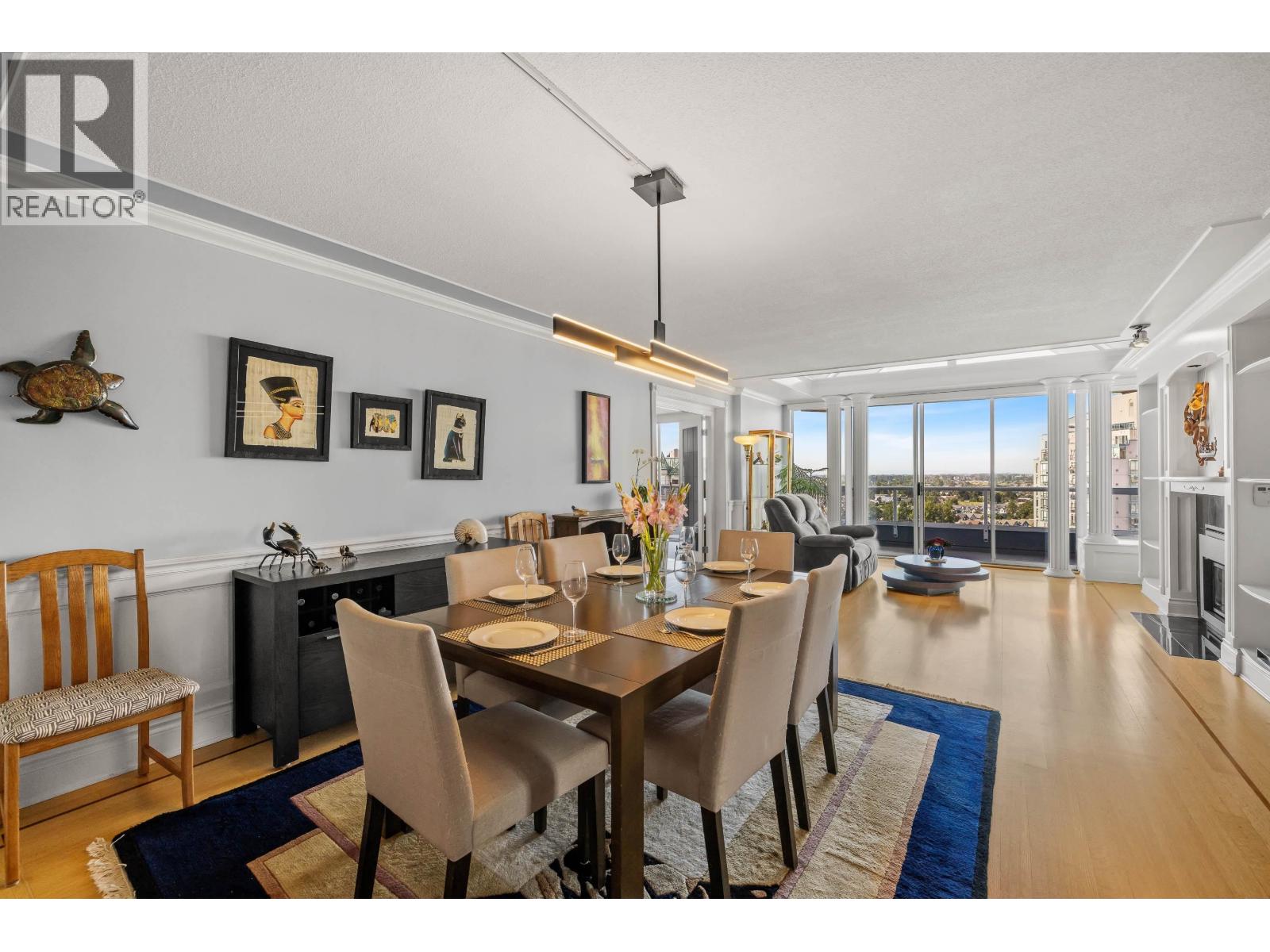 1245 Quayside Drive Unit 2002, New Westminster, BC V3M 6J6