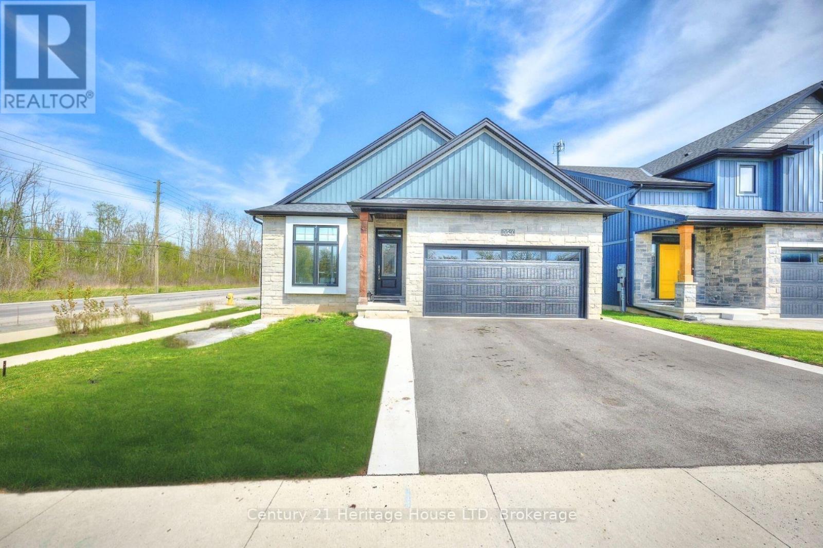 1050 Kettle Ct, Fort Erie, ON L2A 0E7