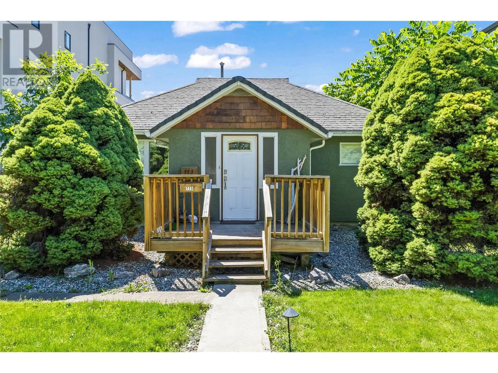 773-775 Martin Ave, Kelowna, BC V1Y 6V4