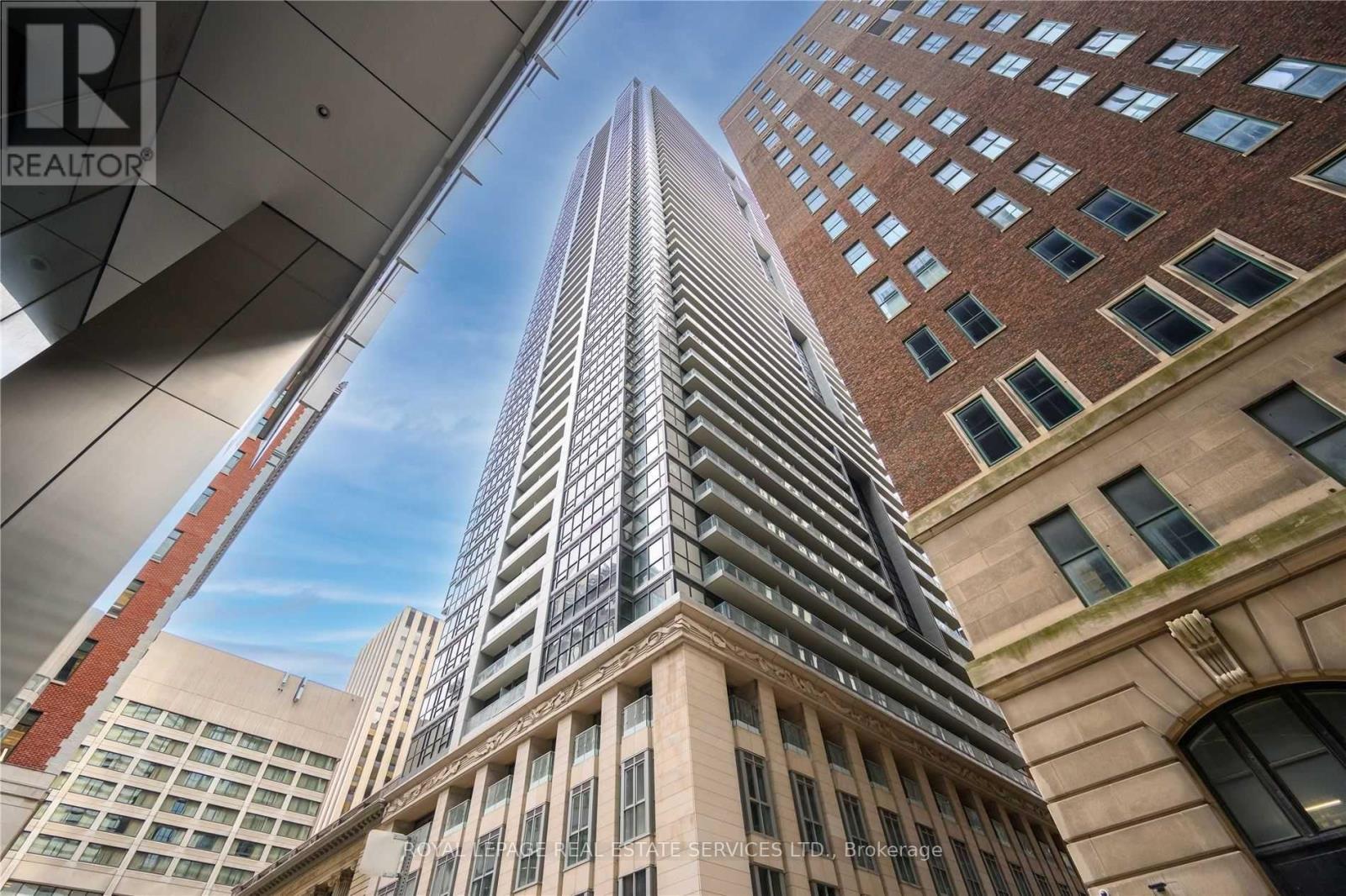 315 70 Temperance St, Toronto Bay Street Corridor, ON M5H 4E8