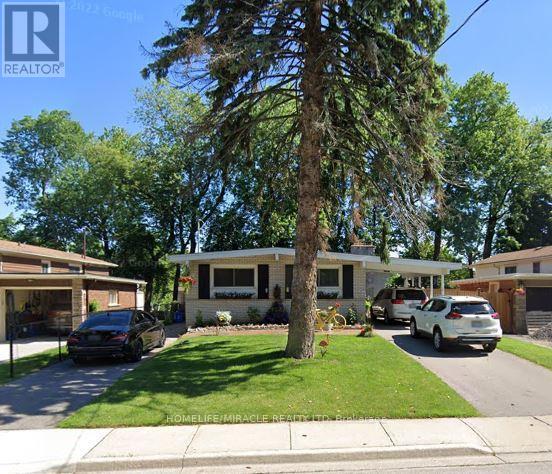 28 Holbrook Rd, Hamilton, ON L9C 2H2