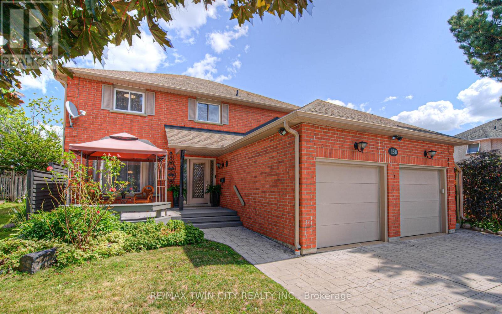 138 Cranston Ave, Cambridge, ON N1T 1J7