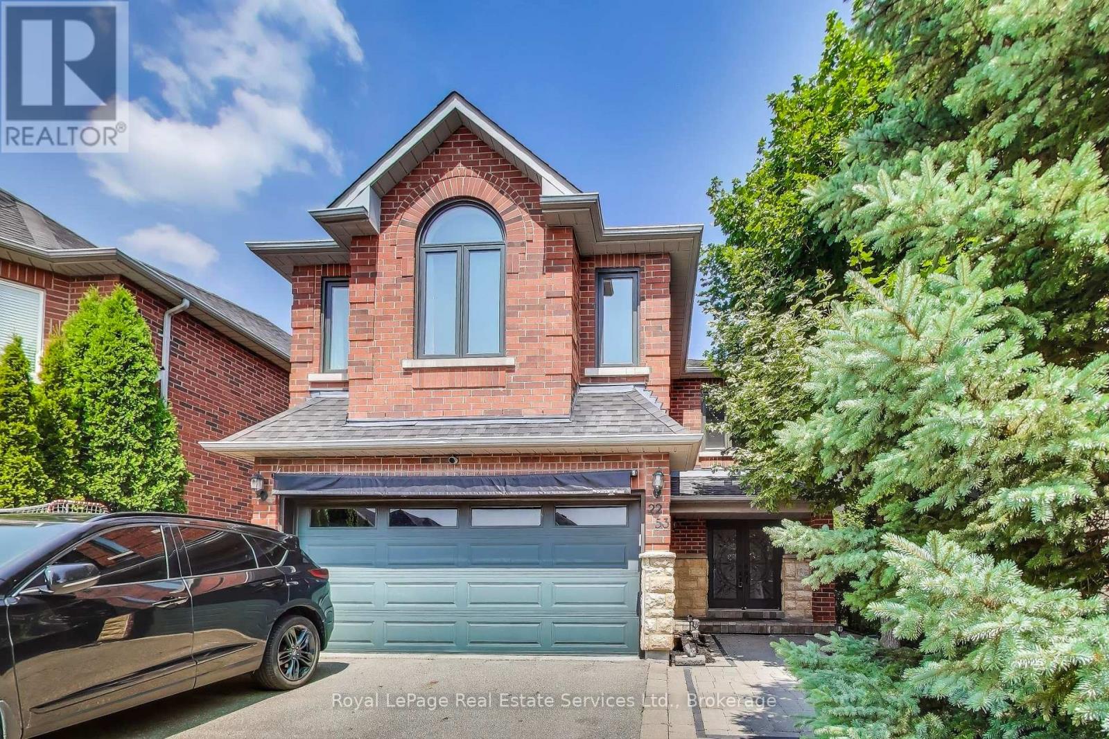 2253 Glenfield Rd, Oakville, ON L6M 3S7