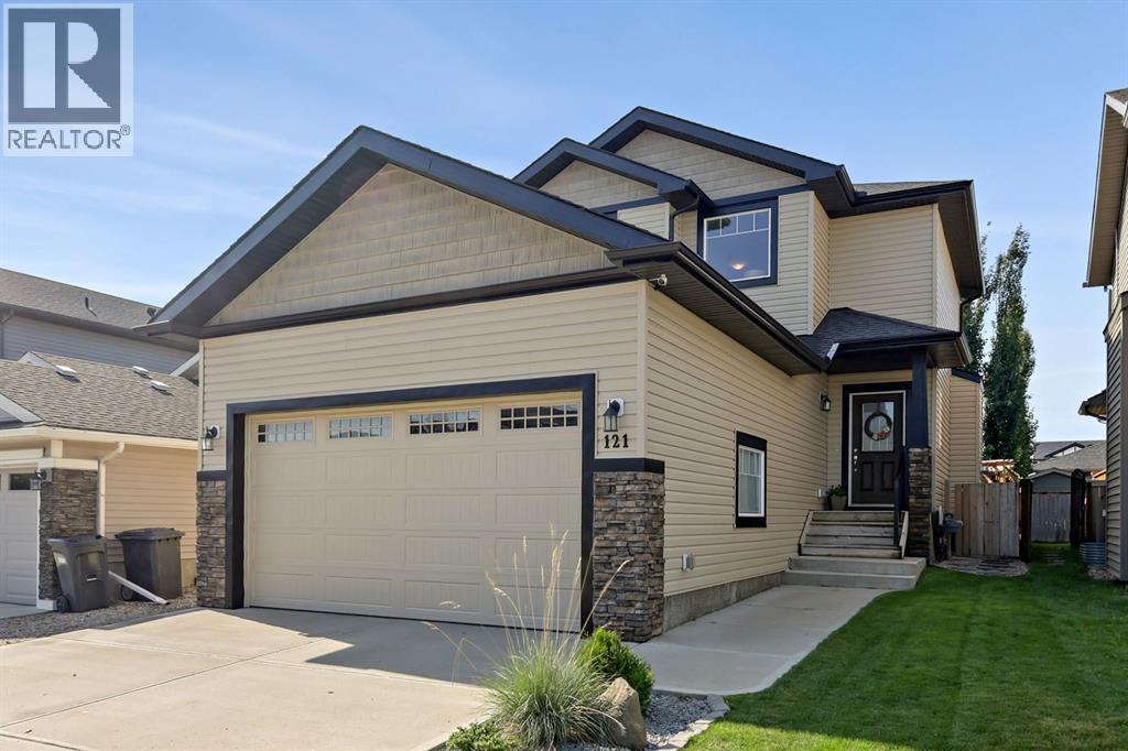 121 Wildrose Grn, Strathmore, AB T1P 0G4