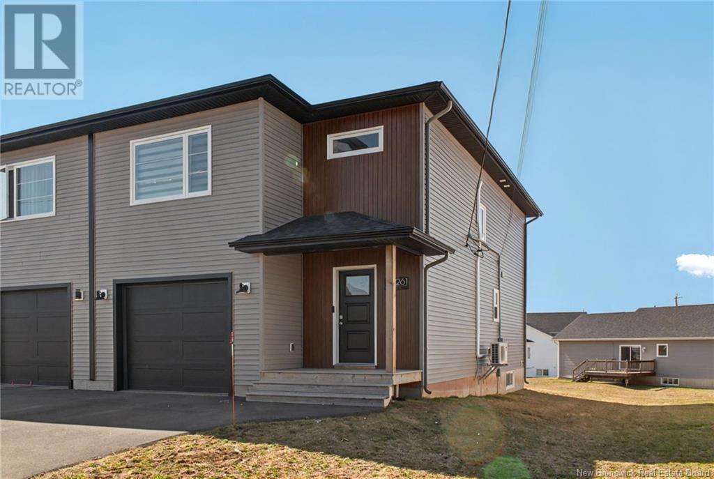 261 Lorette St, Dieppe, NB E1A 8M4