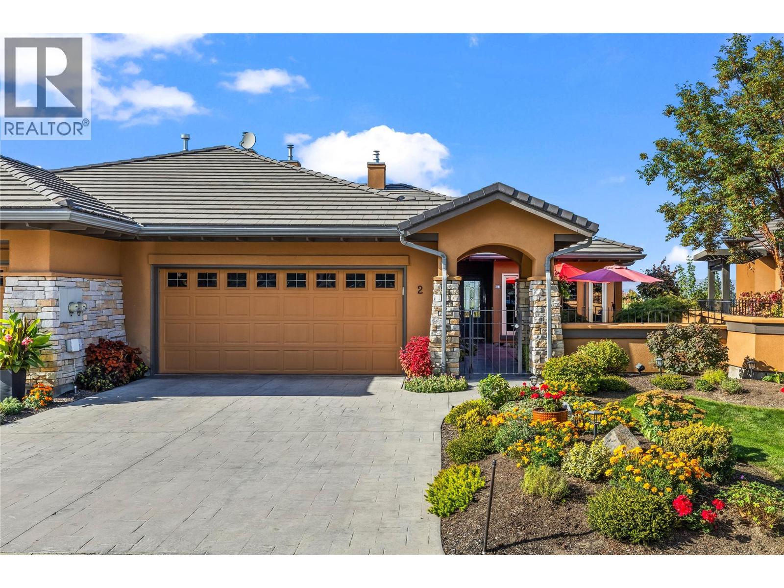 4100 Gallaghers Parkland Dr, Kelowna, BC V1W 3Z8