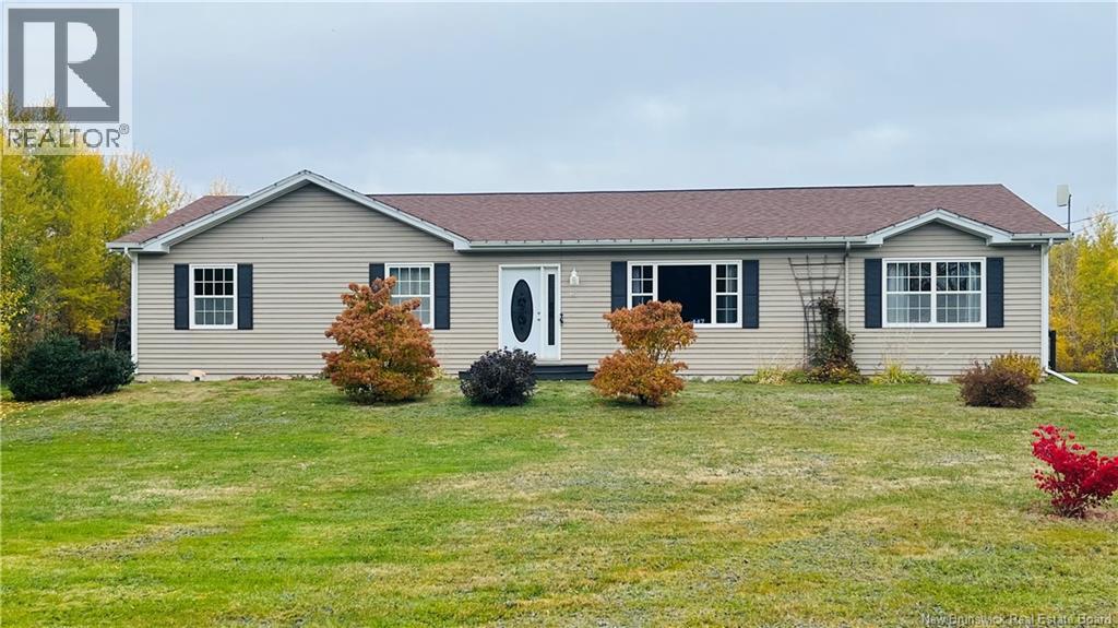447 Point Aux Carr Rd, Napan, NB E1N 4X7