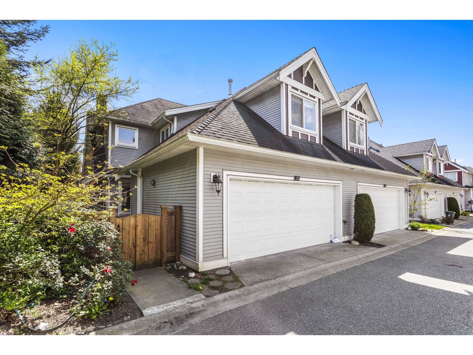 19977 71 Avenue Unit 23, Langley, BC V2Y 0E1