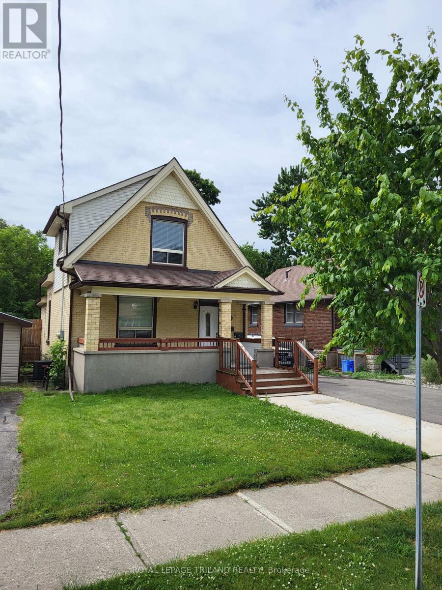 1241 York St, London, ON N5W 2V1