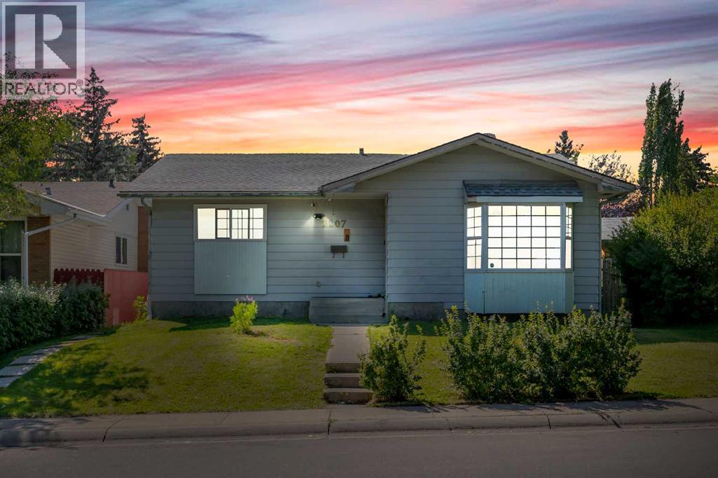 48 Street Ne Unit 2207, Calgary, AB T1Y 2N5