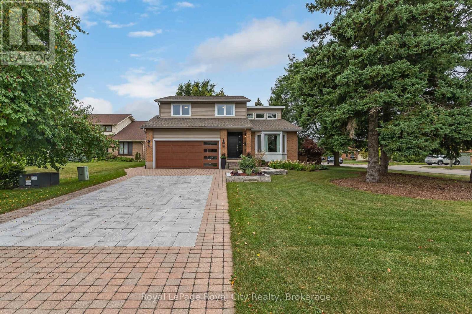 1 Huntington Pl, Guelph, ON N1G 4C9