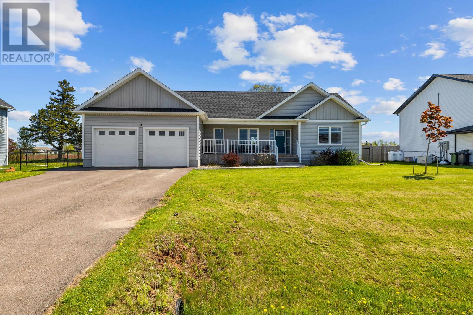 18 Waters Edge Ln, Cornwall, PE C0A 1H4